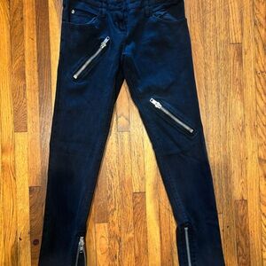 Lip Service Women's Skinny Jeans with Zipper Accents - Black